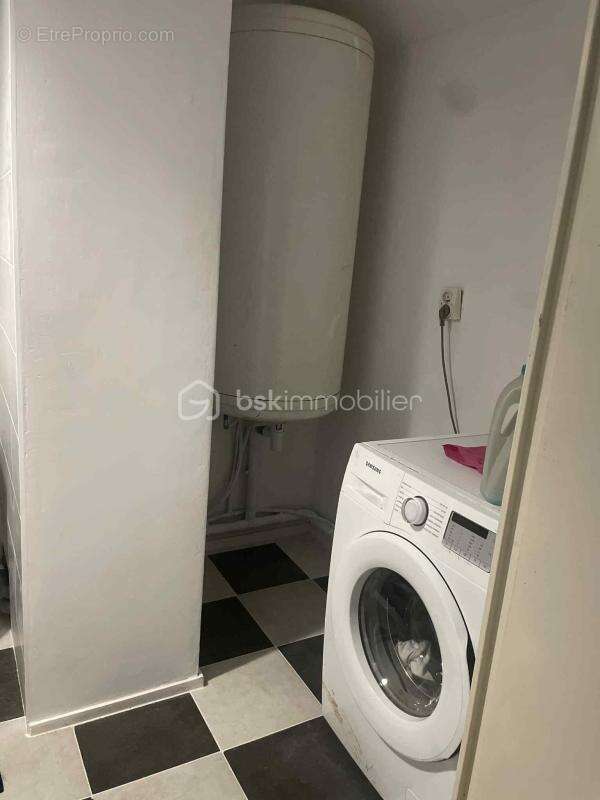 Appartement à SAINT-GENIS-LAVAL