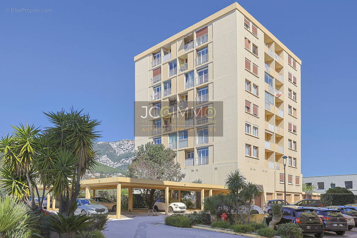 Appartement à LA VALETTE-DU-VAR