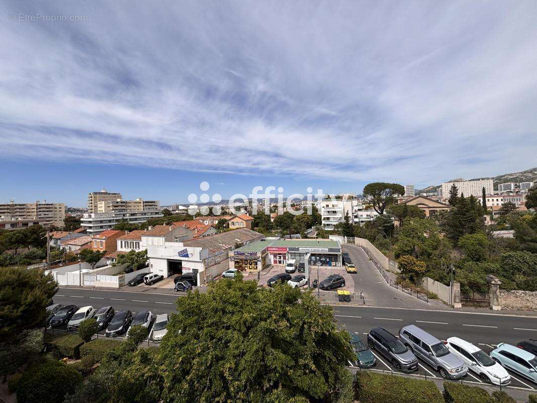 Appartement à MARSEILLE-9E