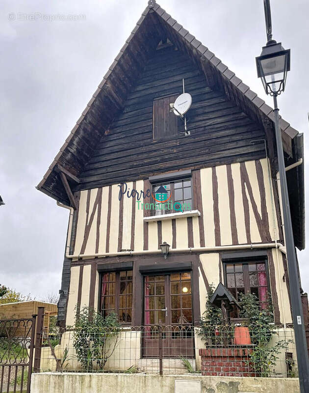 Maison à VILLEQUIER