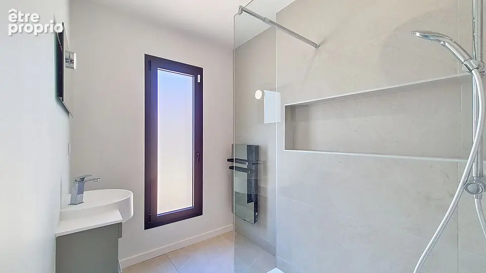 Élégante villa contemporaine de plain-pied dans un domaine résidentiel prisé - photo 17