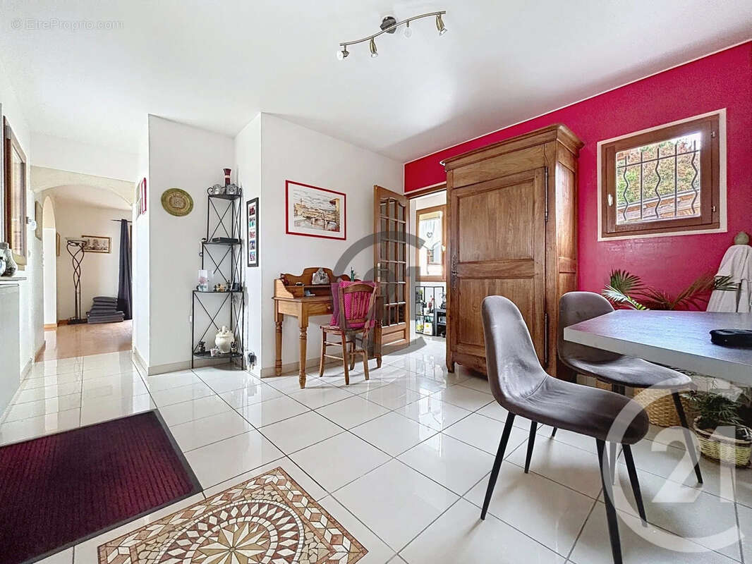 Maison 147 m² à Bourron-Marlotte  - photo 7