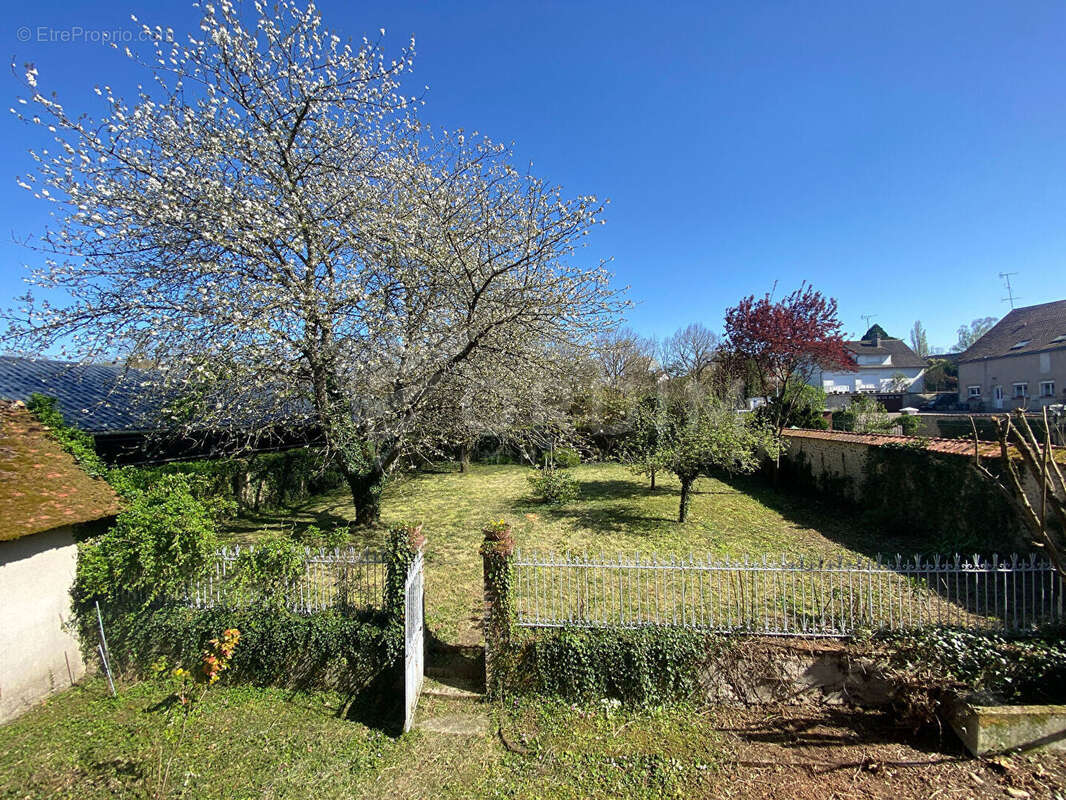Maison à CHAMPIGNELLES