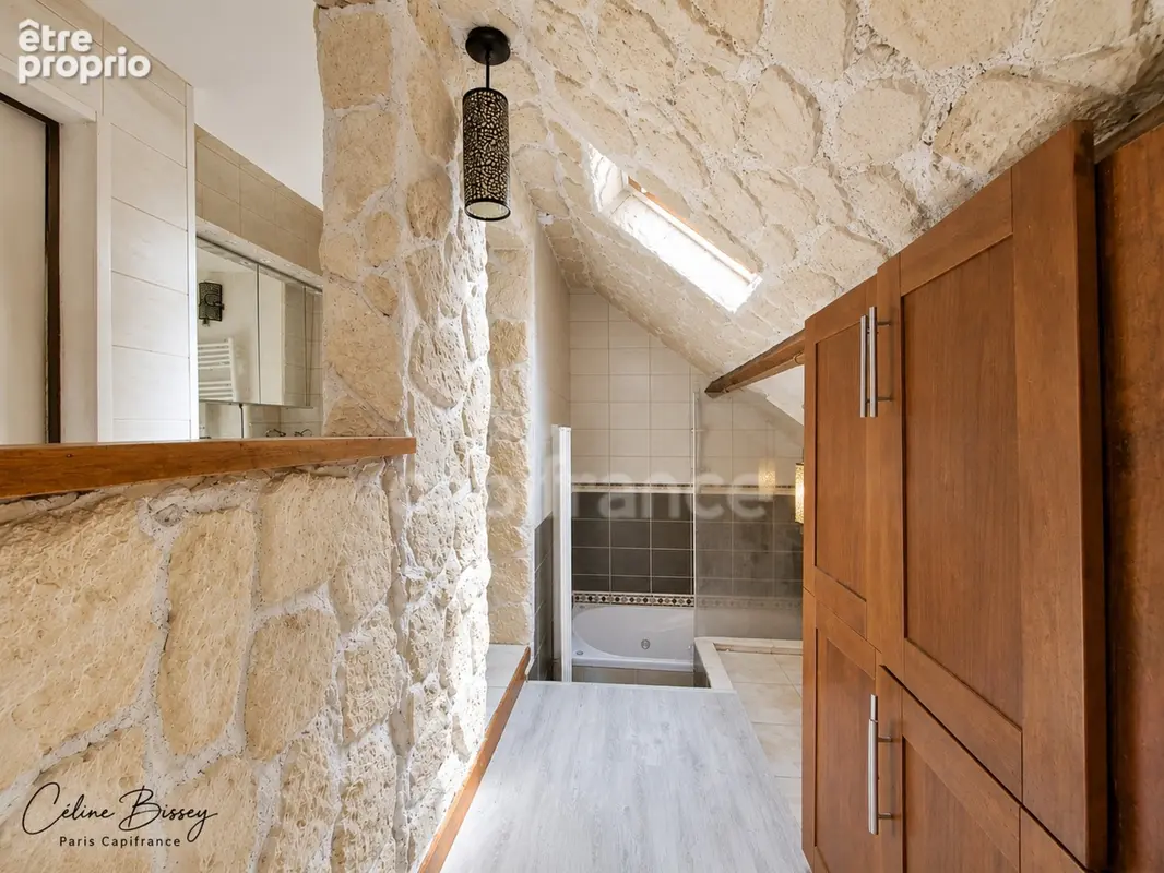 Maison de ville 228M2, 4 chambres, cour et terrasse - photo 13