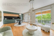 Appartement à CHARBONNIERES-LES-BAINS