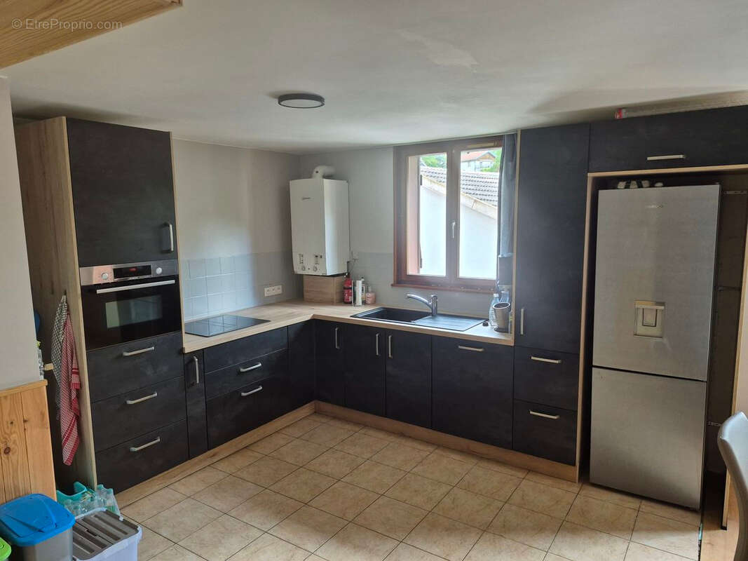Appartement rénové de plus de 80m² - photo 5