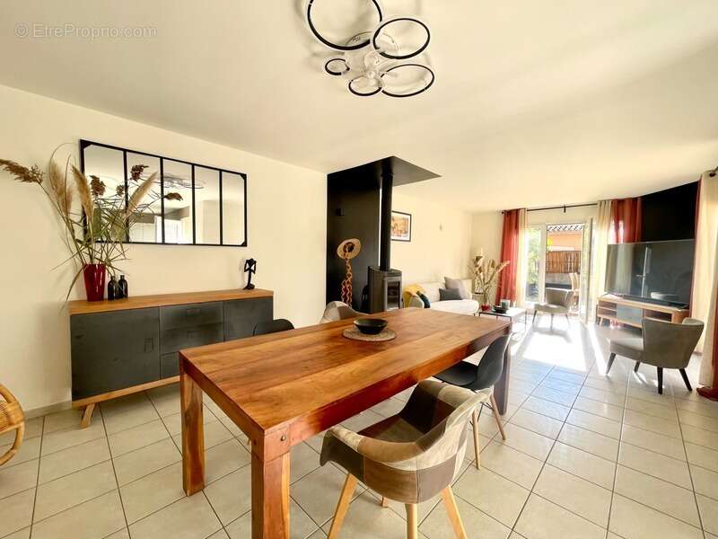 Maison à AIGUES-MORTES