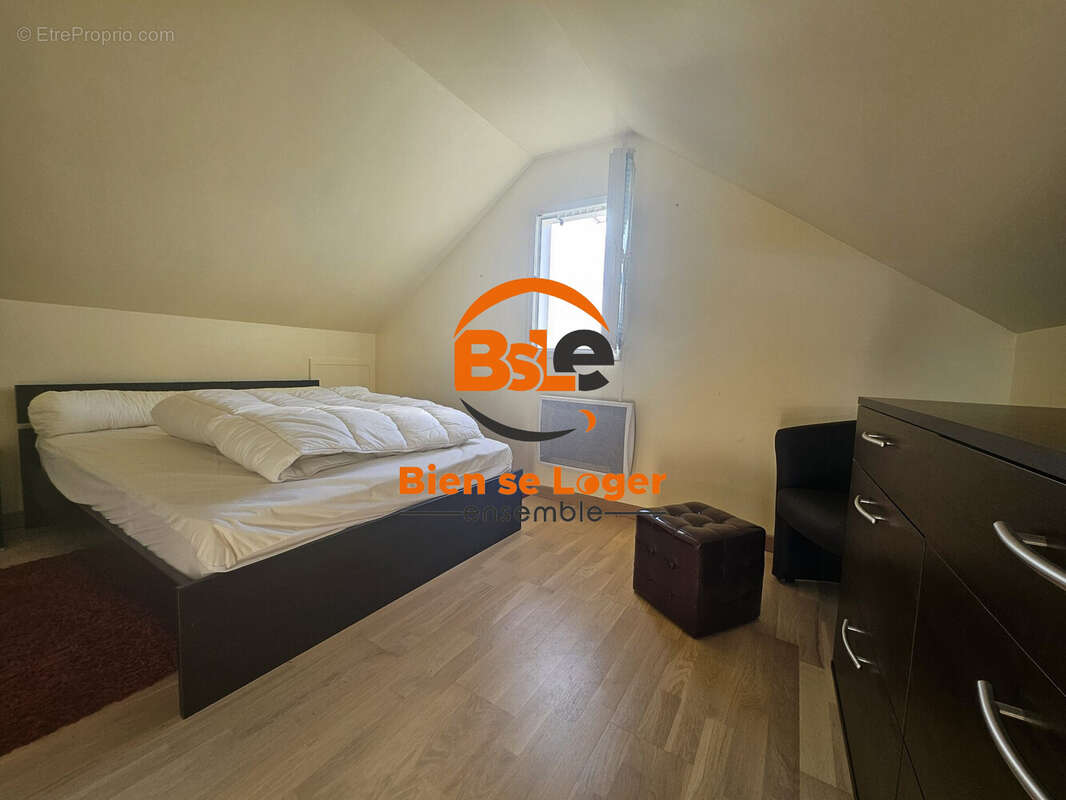 Maison à vendreT3 Saint Alban sur Limagnole -Agence immobilière BSLE IMMO Saint Chély D'Apcher - Maison à SAINT-ALBAN-SUR-LIMAGNOLE