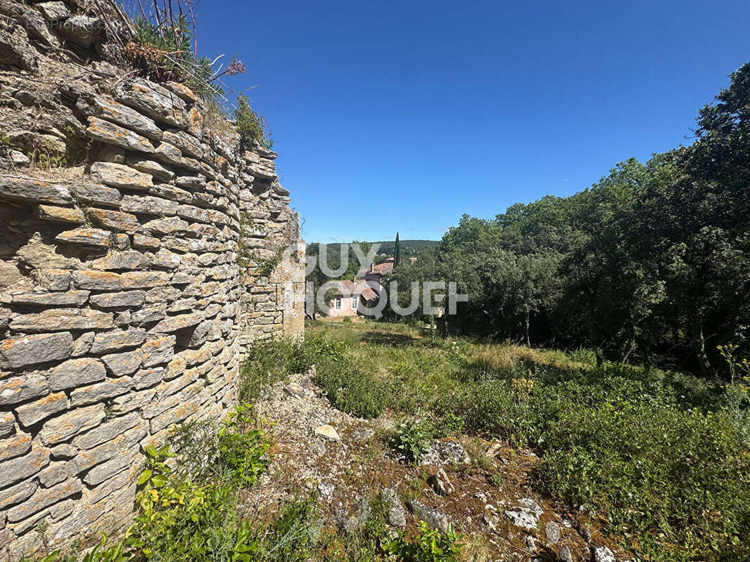Maison à FONTAINE-DE-VAUCLUSE