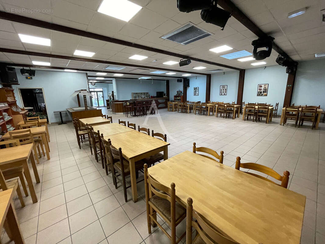 Commerce à CASTELNAUDARY