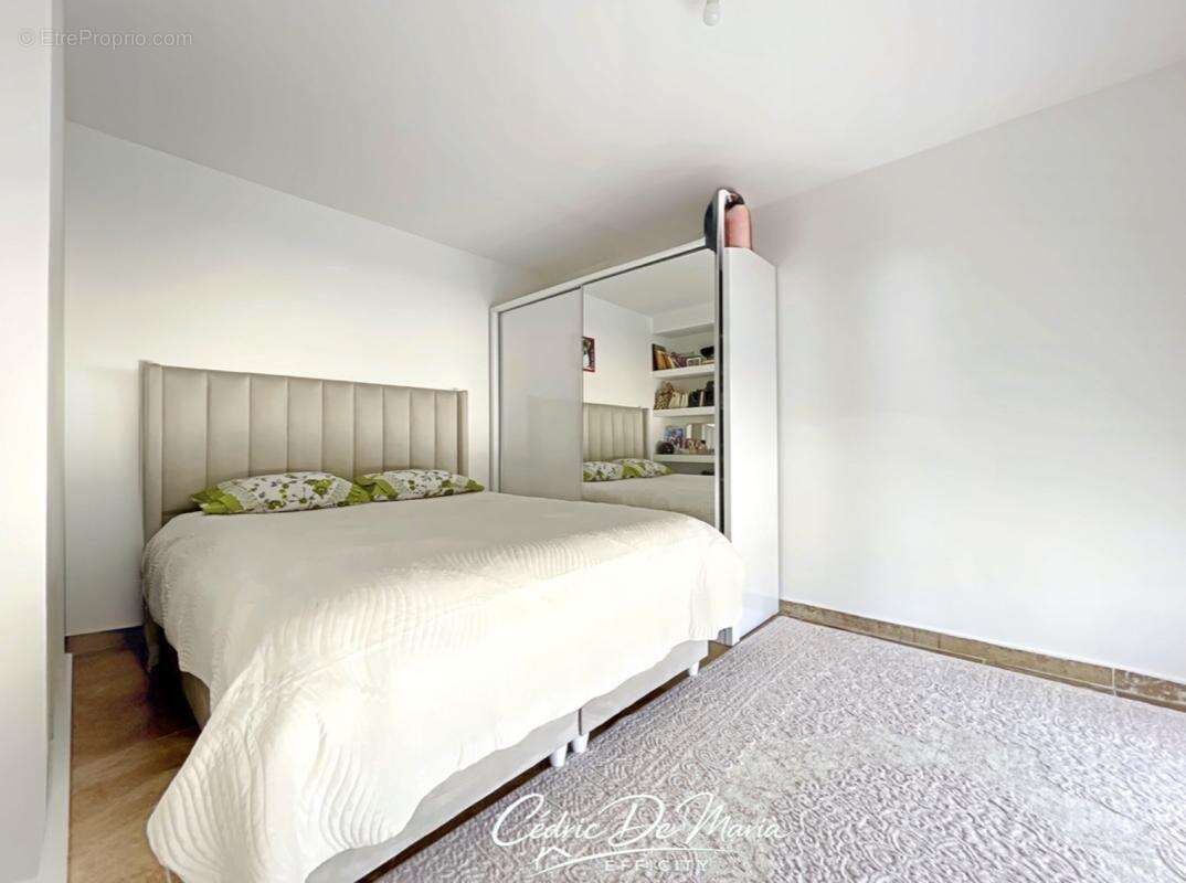 Maison à GINASSERVIS