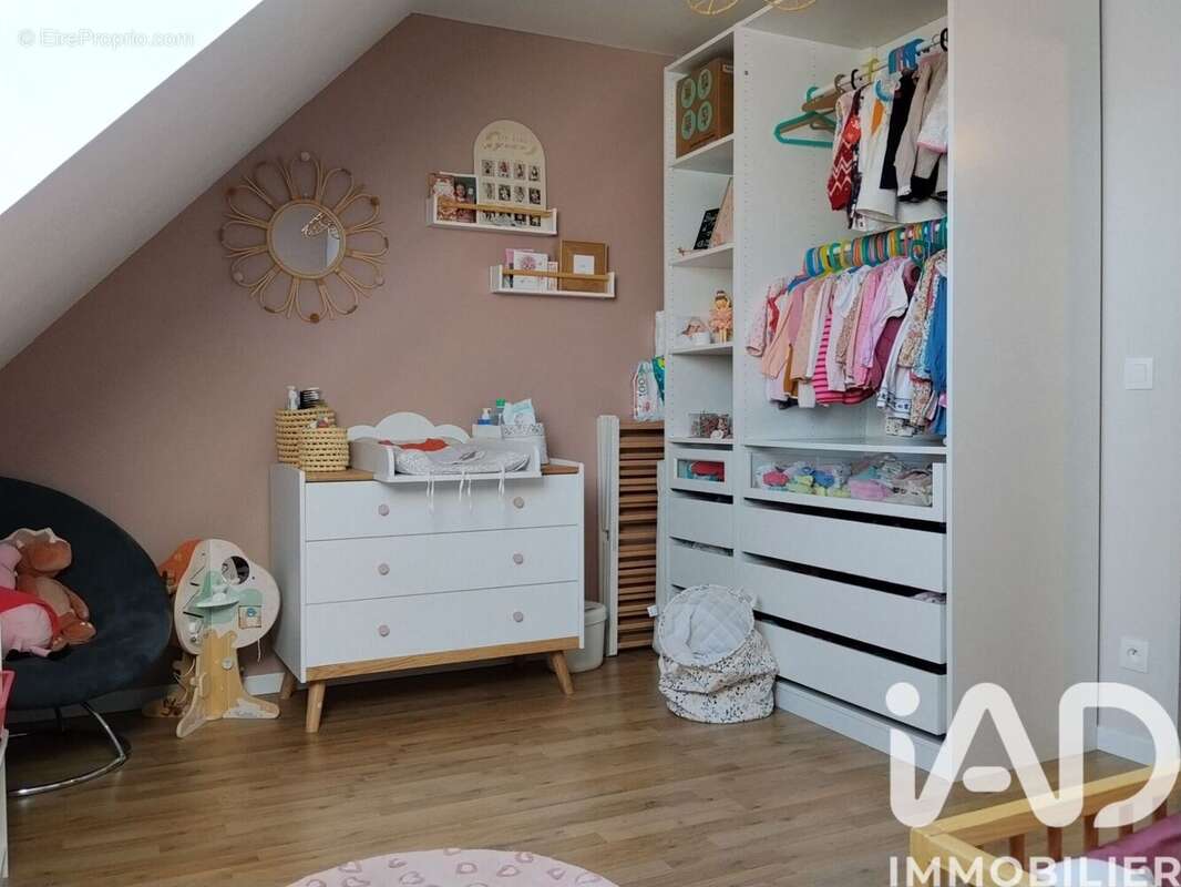 Maison 90 m² à Carvin  - photo 5