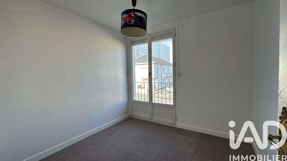 Photo 8 - Maison à CHATELLERAULT