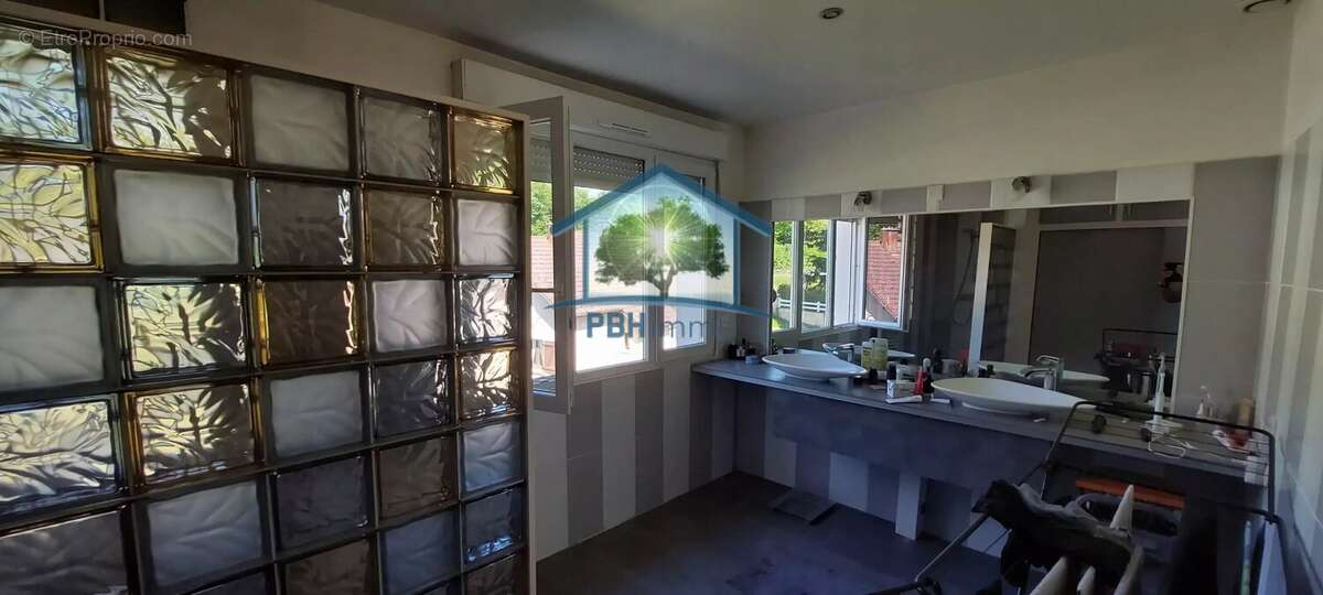 Appartement à NOMEXY