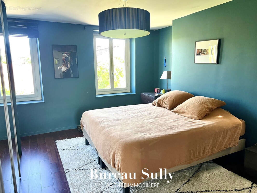 Maison à TASSIN-LA-DEMI-LUNE