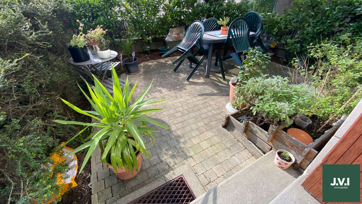 Appartement à ENGHIEN-LES-BAINS