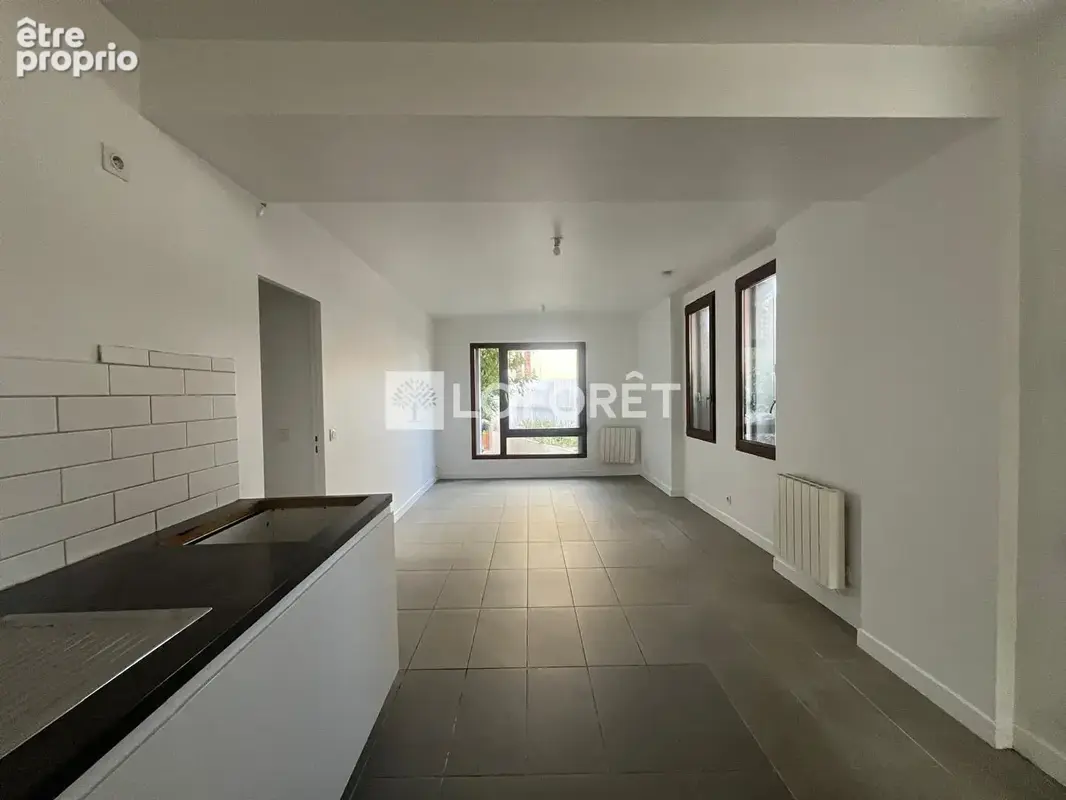 Photo Appartement à Saint-Denis au prix de 179 900€