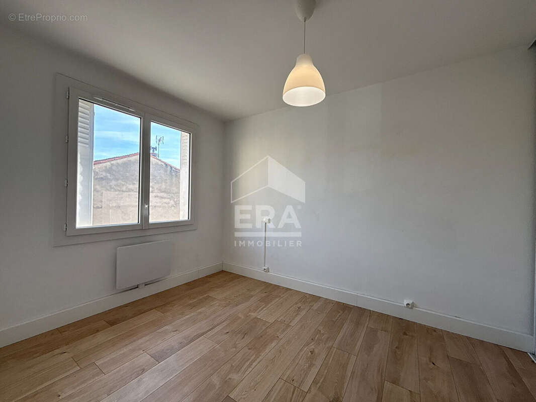 Appartement à SORGUES