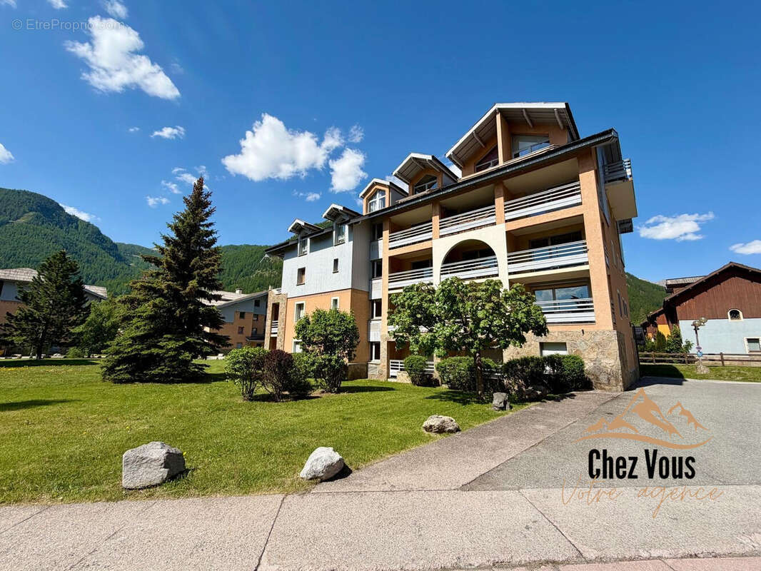 Appartement à LA SALLE-LES-ALPES