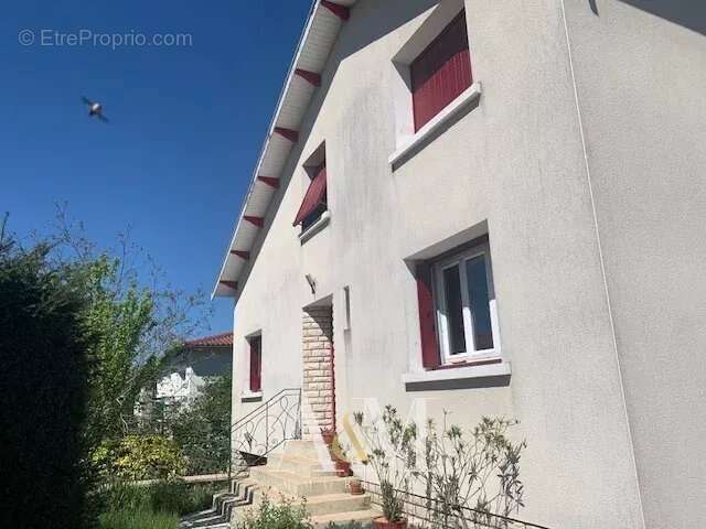 Charmante maison des années 1960 renovée - photo 3