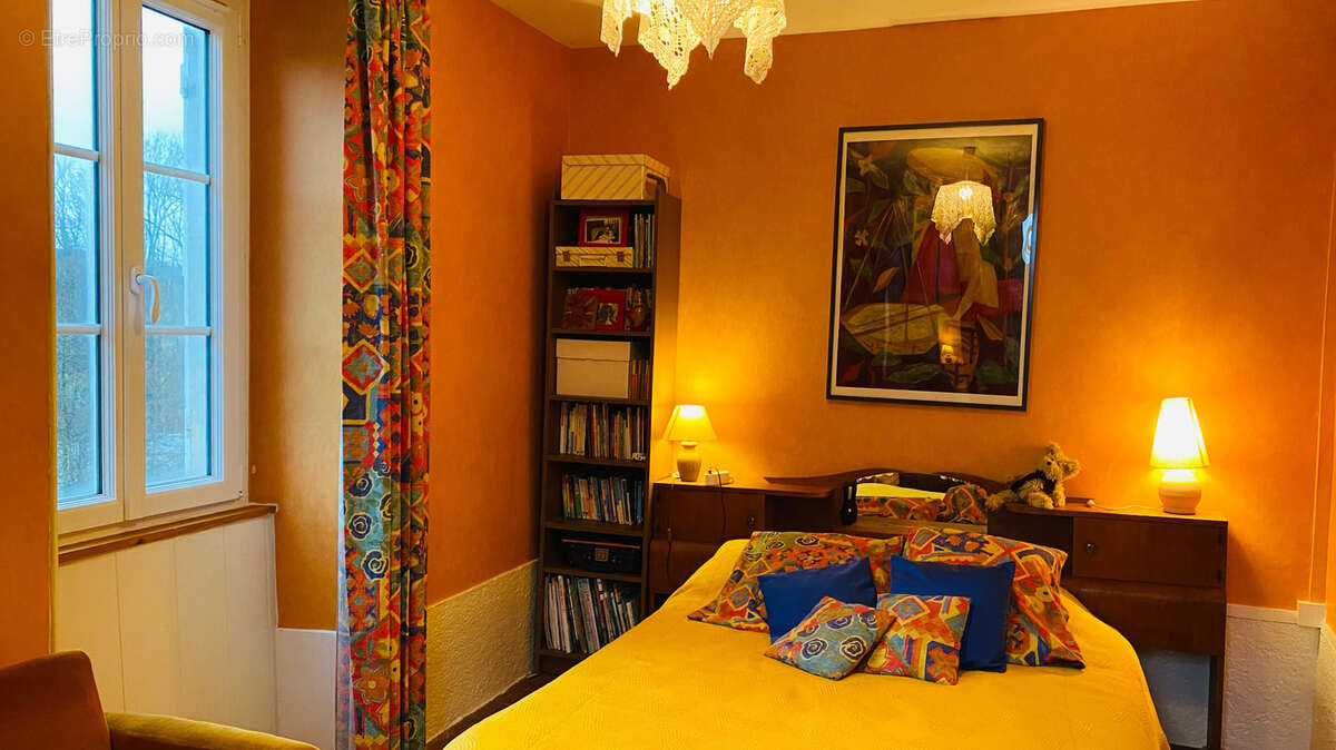 Dpt Yonne (89), à vendre MASSANGIS Charmante maison prête à vivre avec vue sur le Serein - 4 chambres - Garage - photo 12