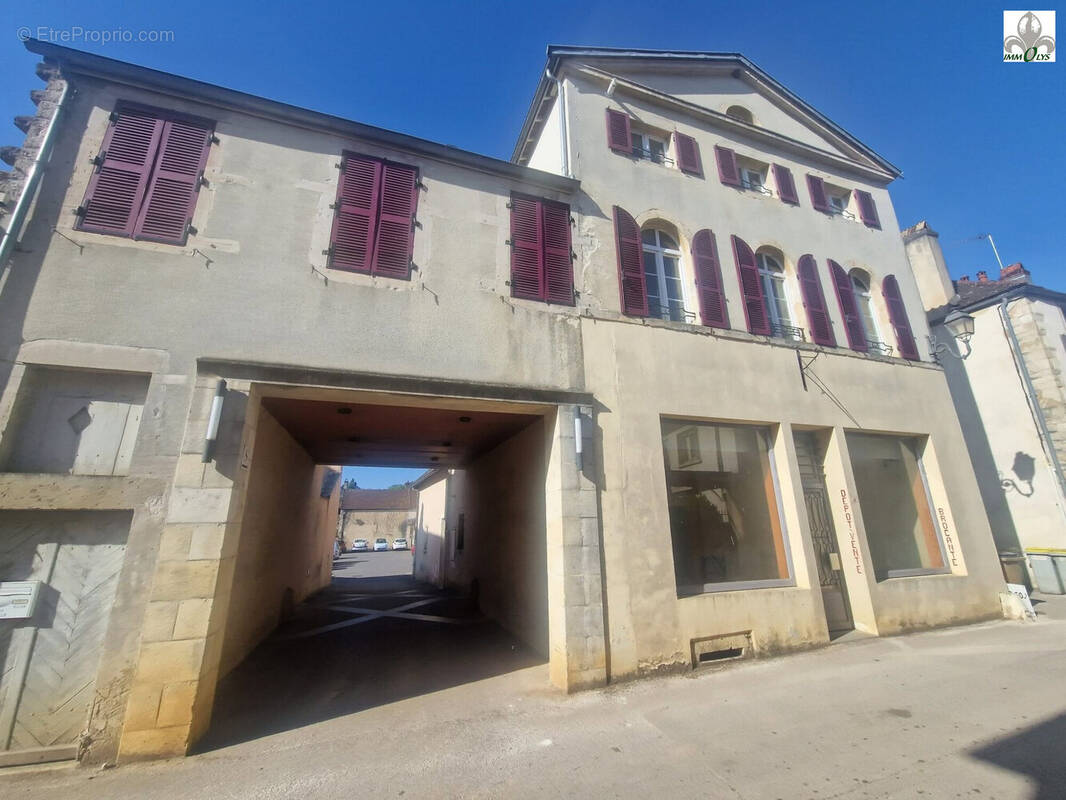 Appartement à SAVIGNY-LES-BEAUNE