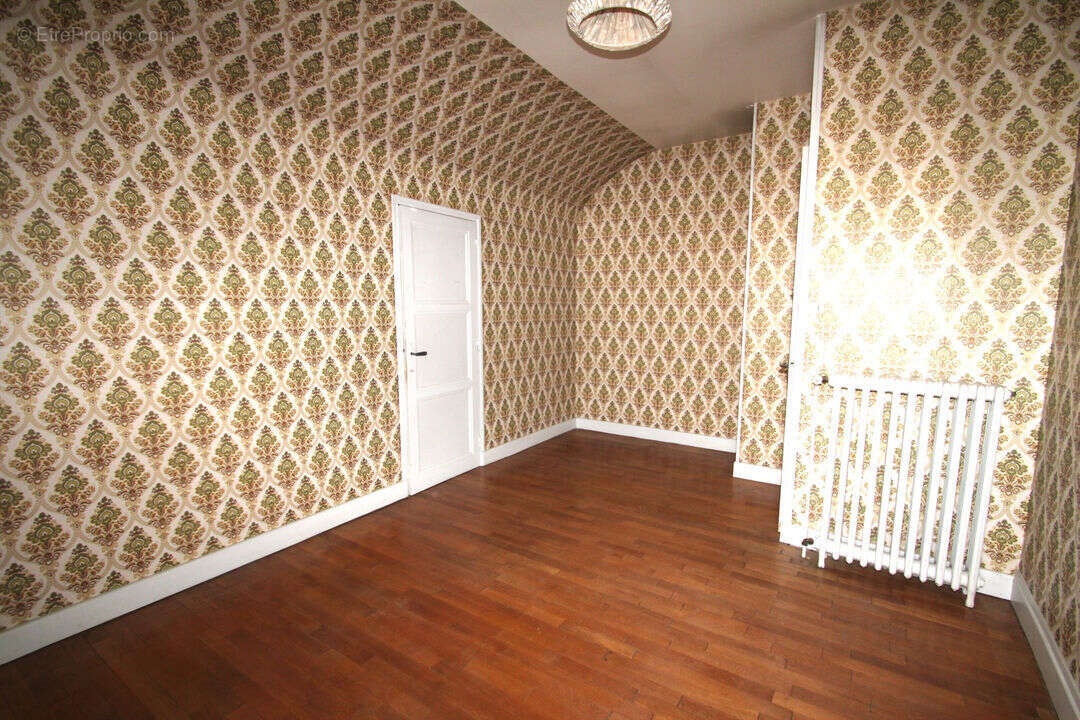 Maison à DECIZE