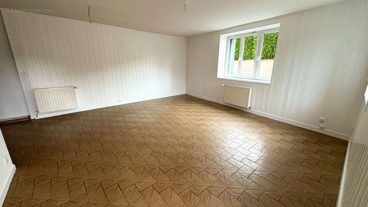 Appartement à THISE