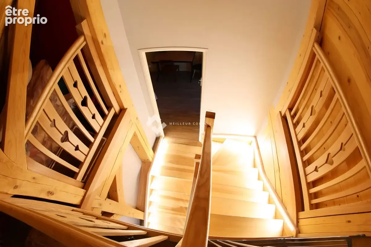 Maison 11 pièces 206 m² à vendre à Venthon (73200) - photo 8