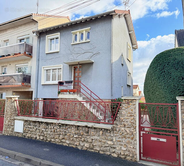 Maison à VILLEPINTE
