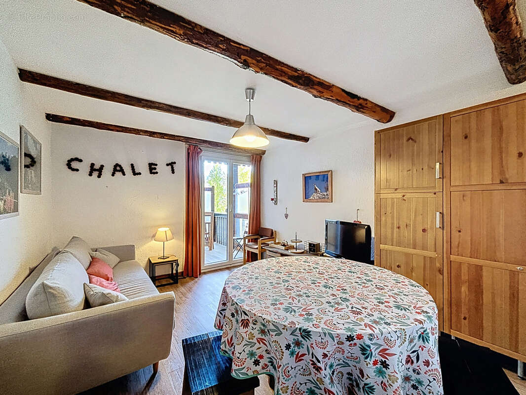 Appartement à LES THUILES
