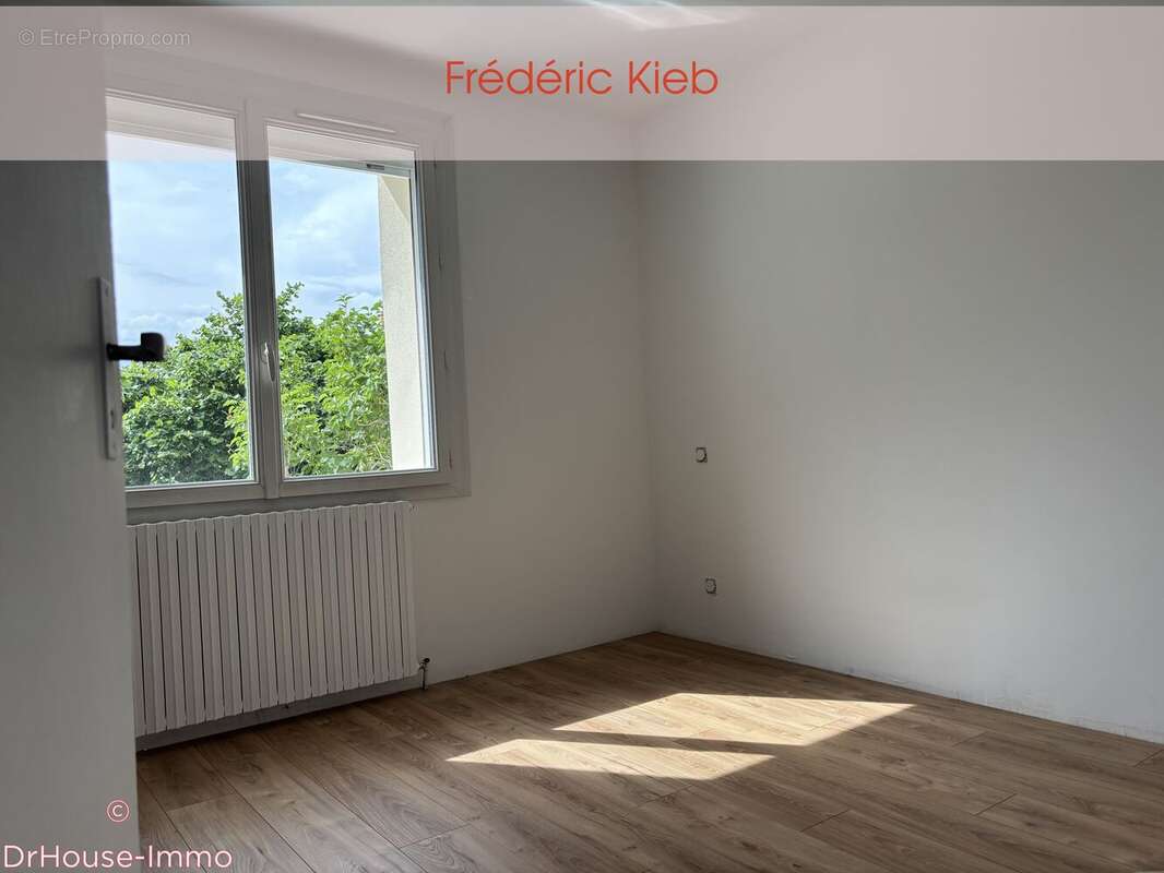 Maison 101 m² à Chatellerault  - photo 26