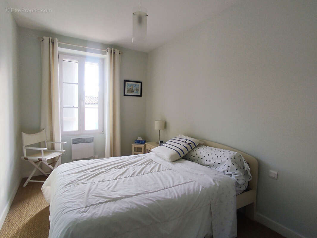 A VENDRE - ANGOULINS - Maison Familiale 4 Chambres - Garage - Terrasse - photo 9
