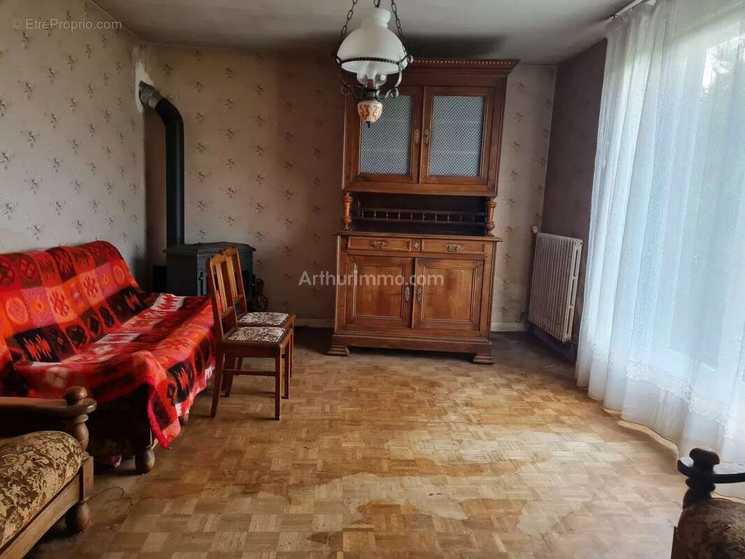 Maison à CAMORS