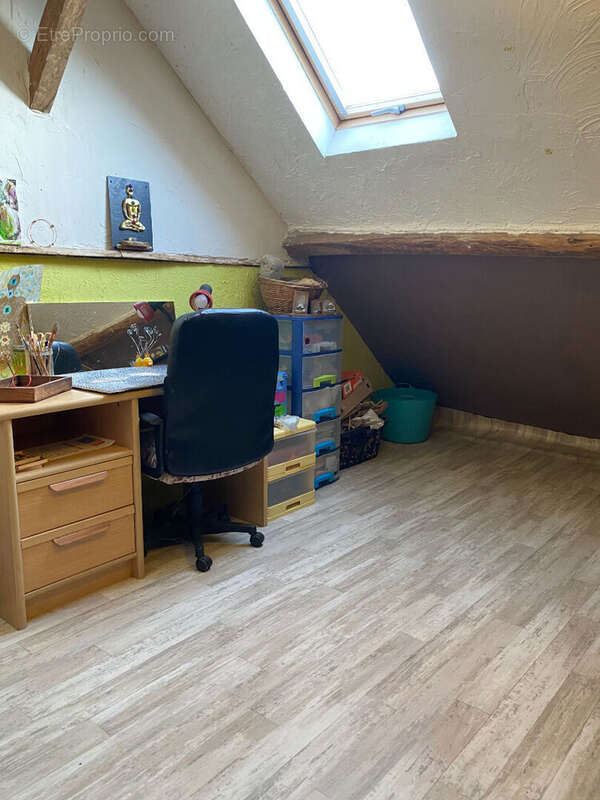 Maison à SAINTE-NATHALENE