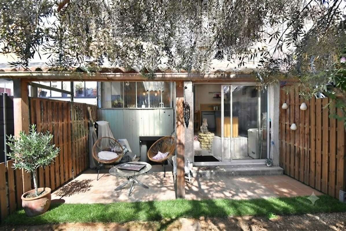 16 ANGOULEME quartier V Hugo. Maison à vendre 3 pièces et jardin - photo 8