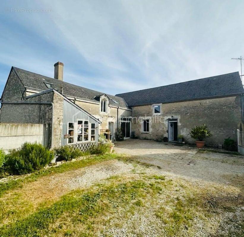 Maison à SOUGY