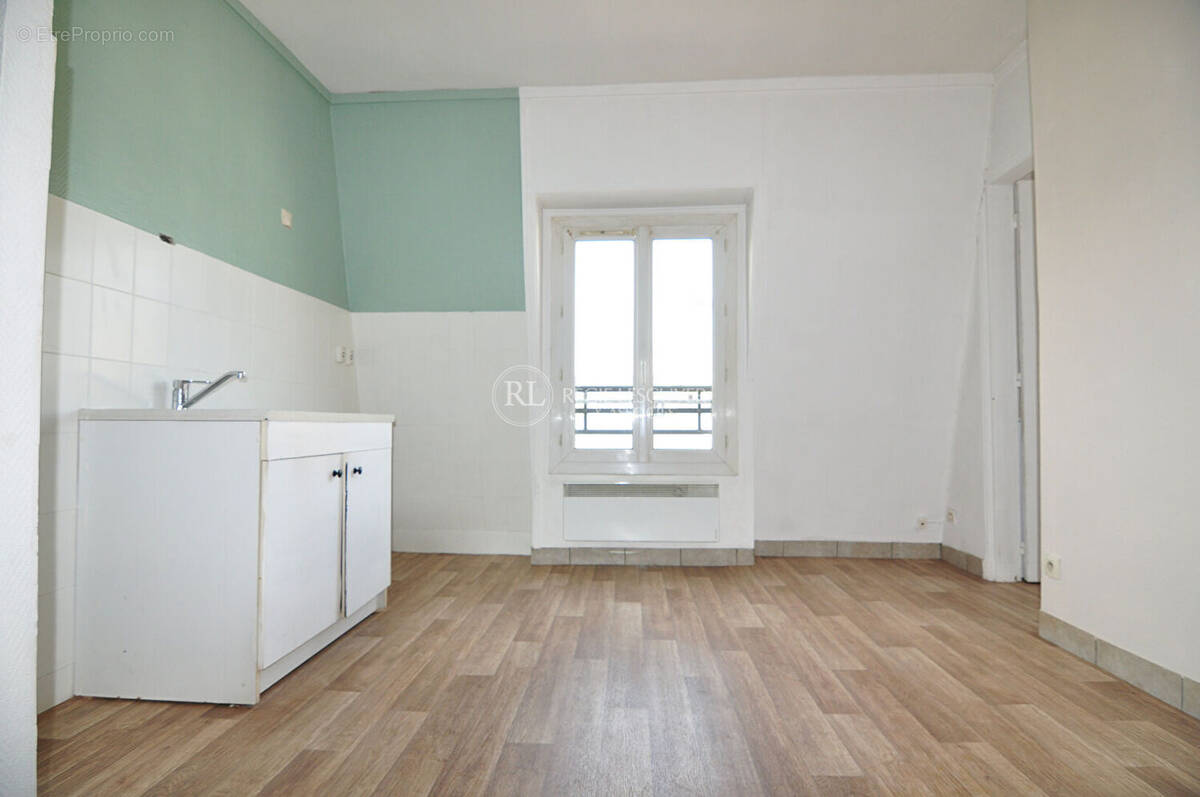 Appartement à PARIS-12E