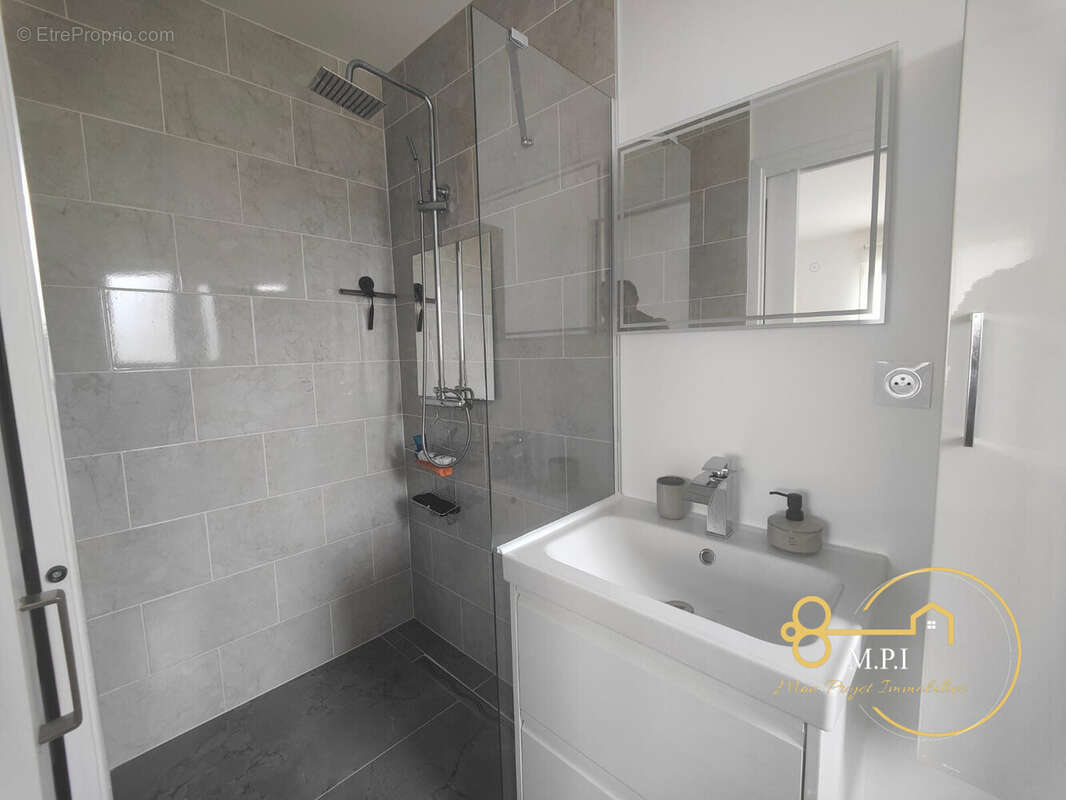 Maison à SAINT-PATERNE