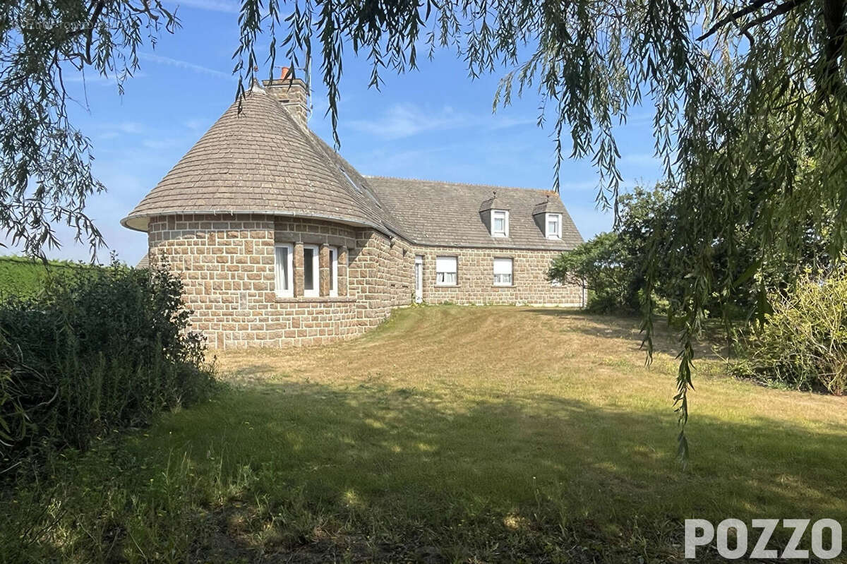 A vendre maison à GATTEVILLE PHARE (50760) - photo 17