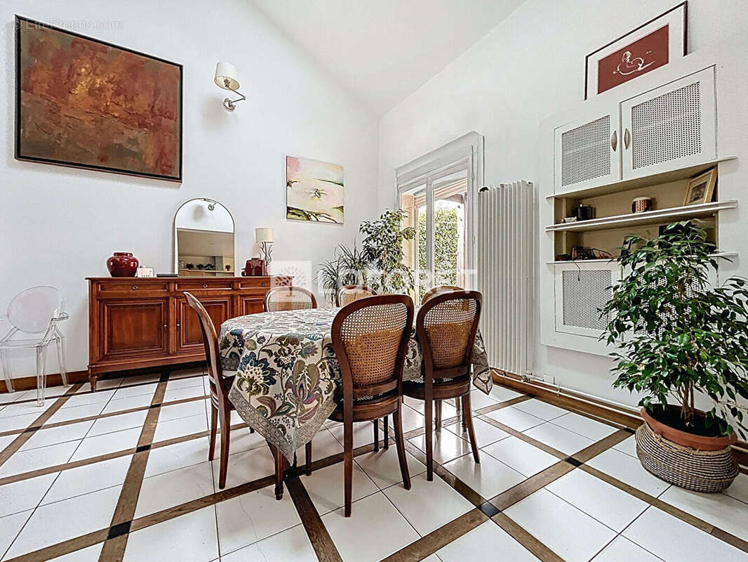 Maison à SUCY-EN-BRIE