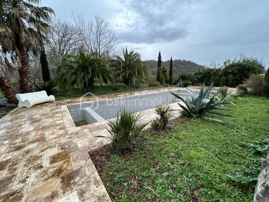 Maison à PEYREHORADE