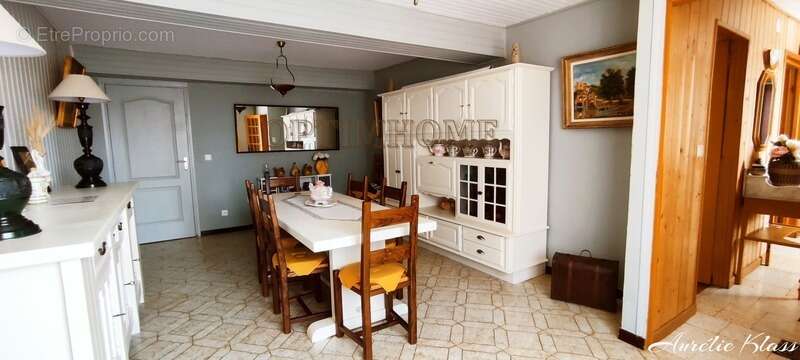 Maison à MEZERVILLE