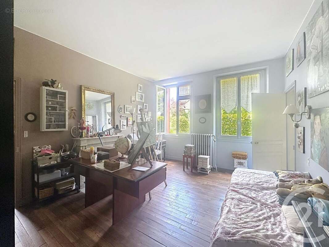 Maison 121 m² à Vallery  - photo 8