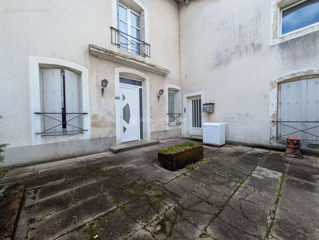 Appartement à BULGNEVILLE