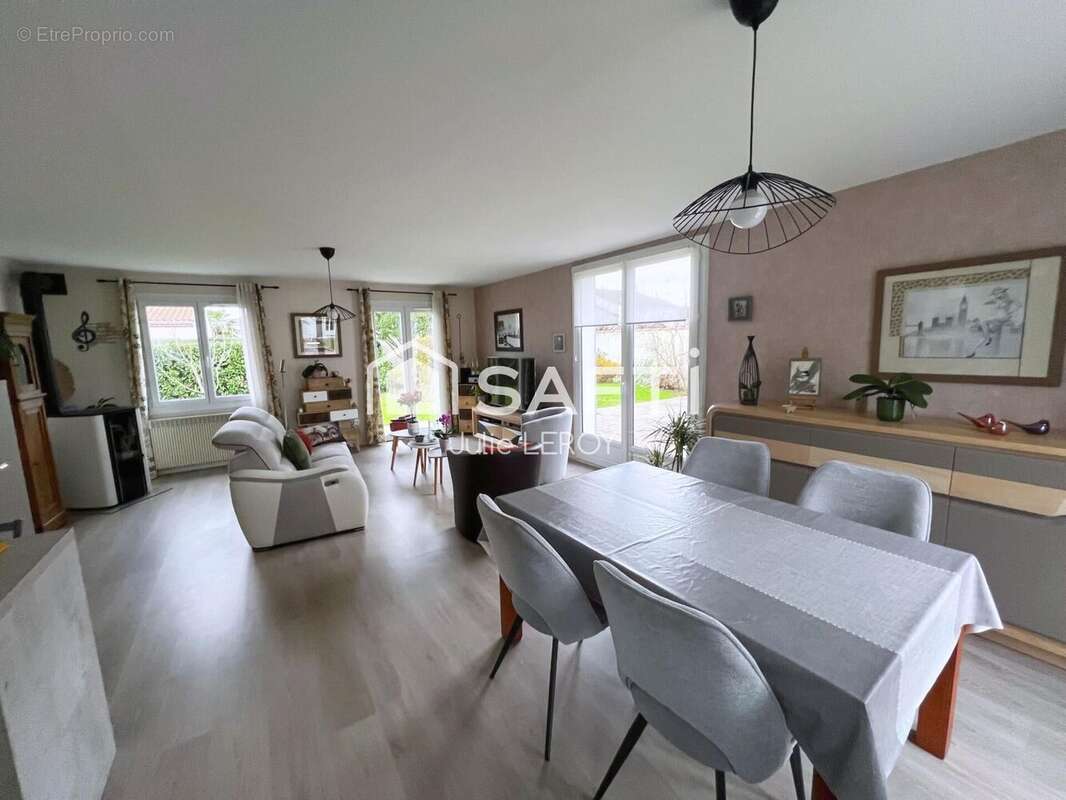 Photo 7 - Maison à MONNIERES