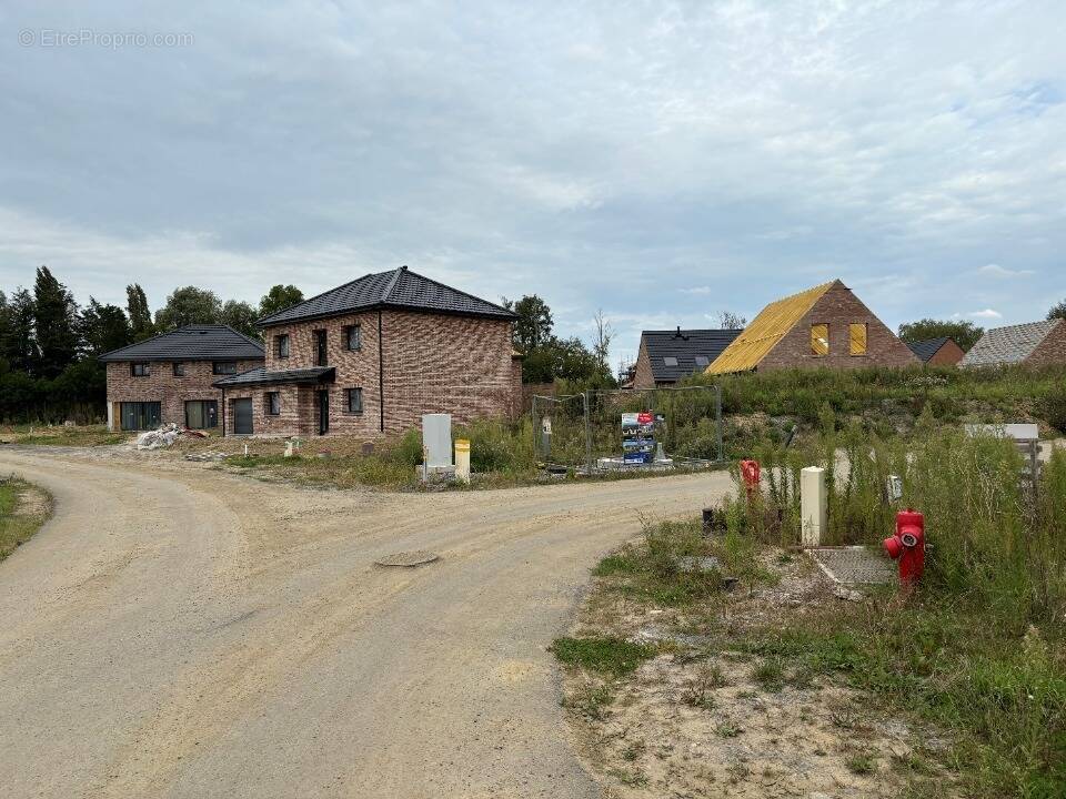 Terrain à NEUVE-CHAPELLE