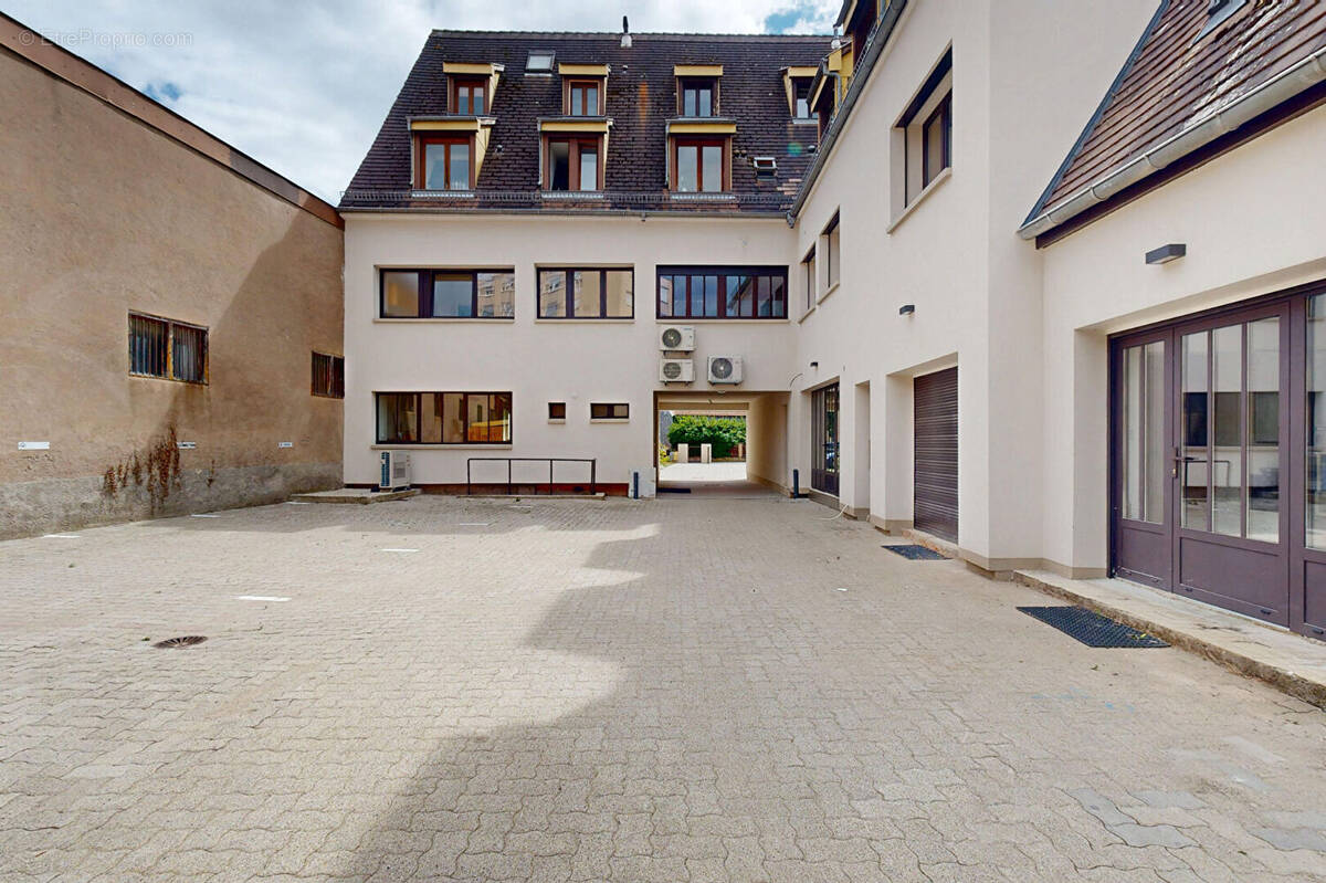 Autre à SCHILTIGHEIM