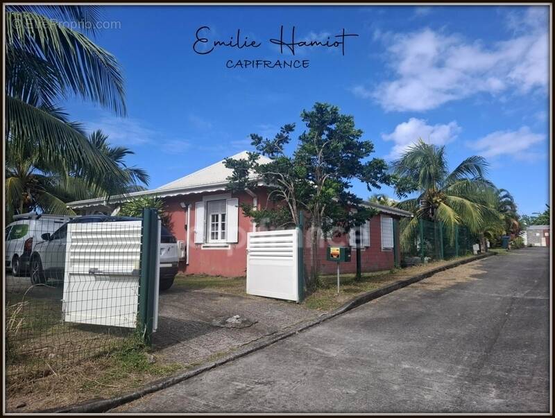 Maison à SAINT-PIERRE