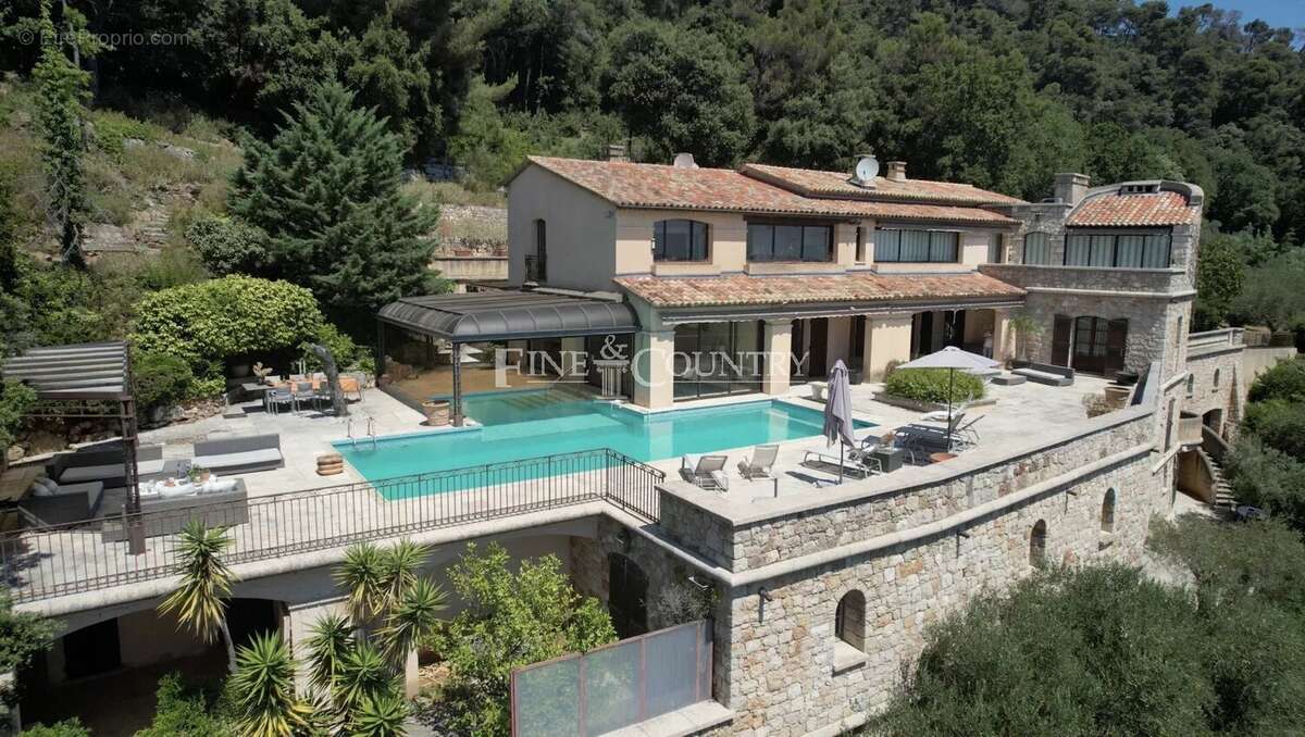 Maison à GRASSE